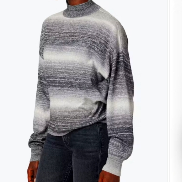 Hudson Jeans Mock Neck Sweater NWT - Picture 2 of 4